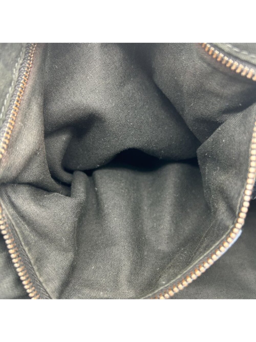 Balenciaga Crossbody Shoulder - Picture 13 of 15